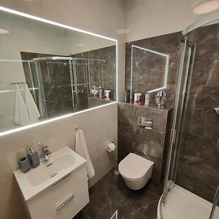 Astra - Blizej Zdroju 波兰尼卡-兹德鲁伊